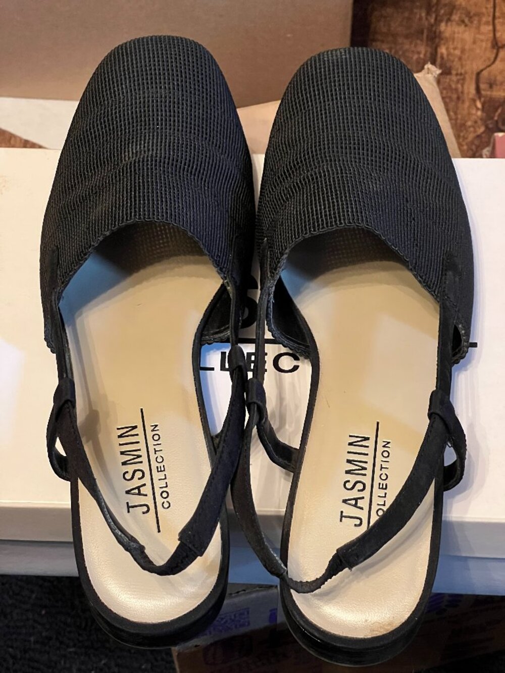 Jasmin Black Stretch Macrame Leather Sandals Size 8W